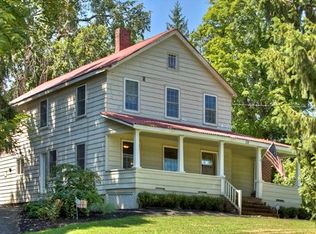 38 County Route 17, Thompson Ridge, NY 10985