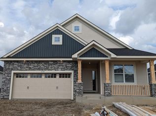 8342 61st St S, Cottage Grove, MN 55016