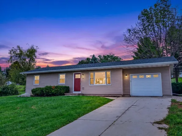 505 Kari Krest, Barneveld, WI 53507