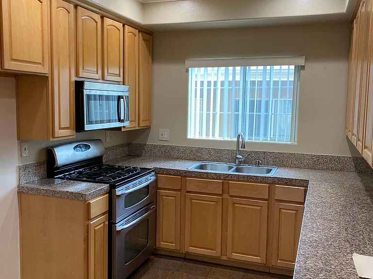 424 E Santa Anita Ave #204 — Photo 2