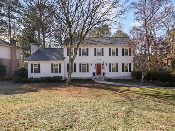 6307 Rosecommon Dr, Peachtree Corners, GA 30092
