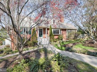 5320 Briley Pl, Bethesda, MD 20816