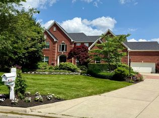 6941 Lakeside Ct, Westerville, OH 43082