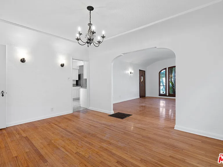 1150 Grant Ave — Photo 16