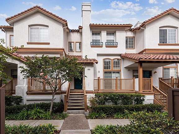 2nd image of 10266 Wateridge Cir Unit 225