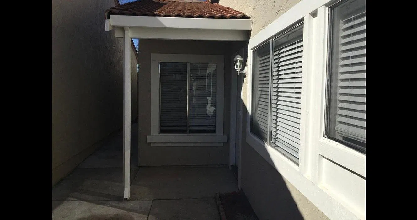 2448 Sequoia Dr — Photo 3