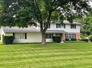 3322 Northview Dr, Kalamazoo, MI 49004