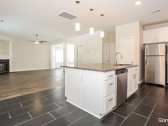 5th image of 2614 Leighswood Dr