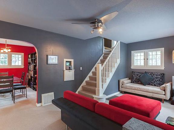 3rd image of 418 Mound Ave