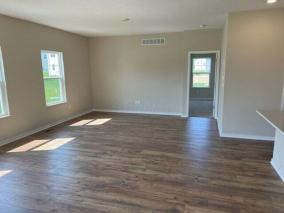 4th image of 5841 Wynnewood Dr