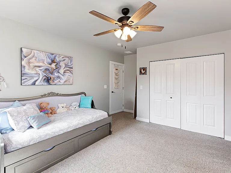 701 Cheyenne Dr — Photo 34