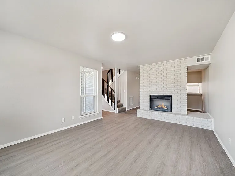 Cedar Park Apartments — Photo 44