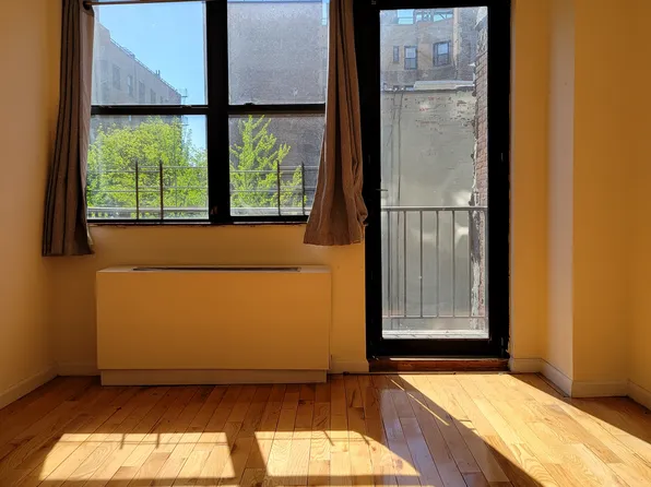 465 Columbus Avenue image 1 of 8