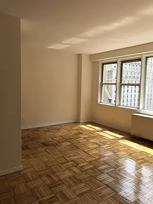 Rented by City & Suburban | media 21