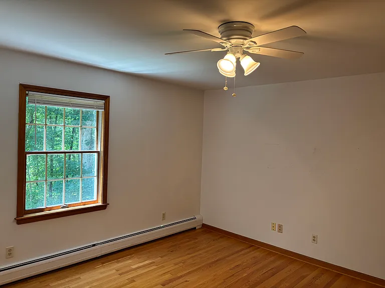 58 Rowley Rd — Photo 20