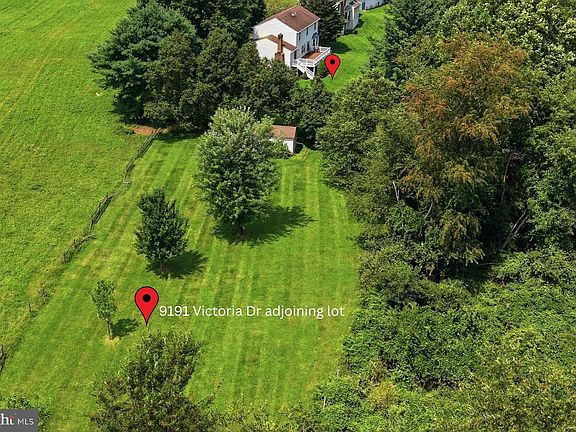 3rd image of 9191 Victoria Dr
