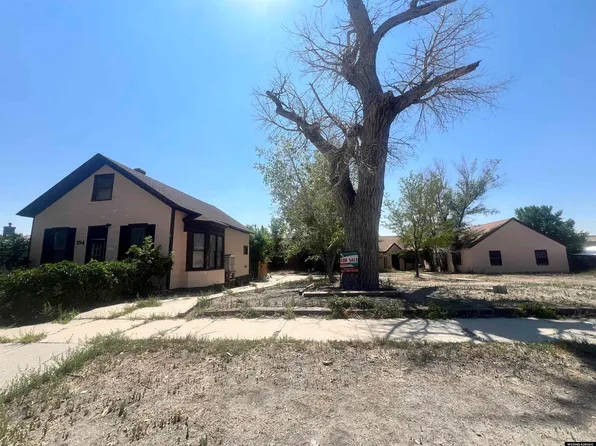 124 E 2nd North St, Green River, WY 82935