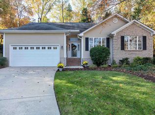 104 Elmview Dr, Cary, NC 27519