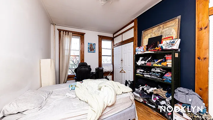 Rented by Nooklyn NYC LLC | media 9
