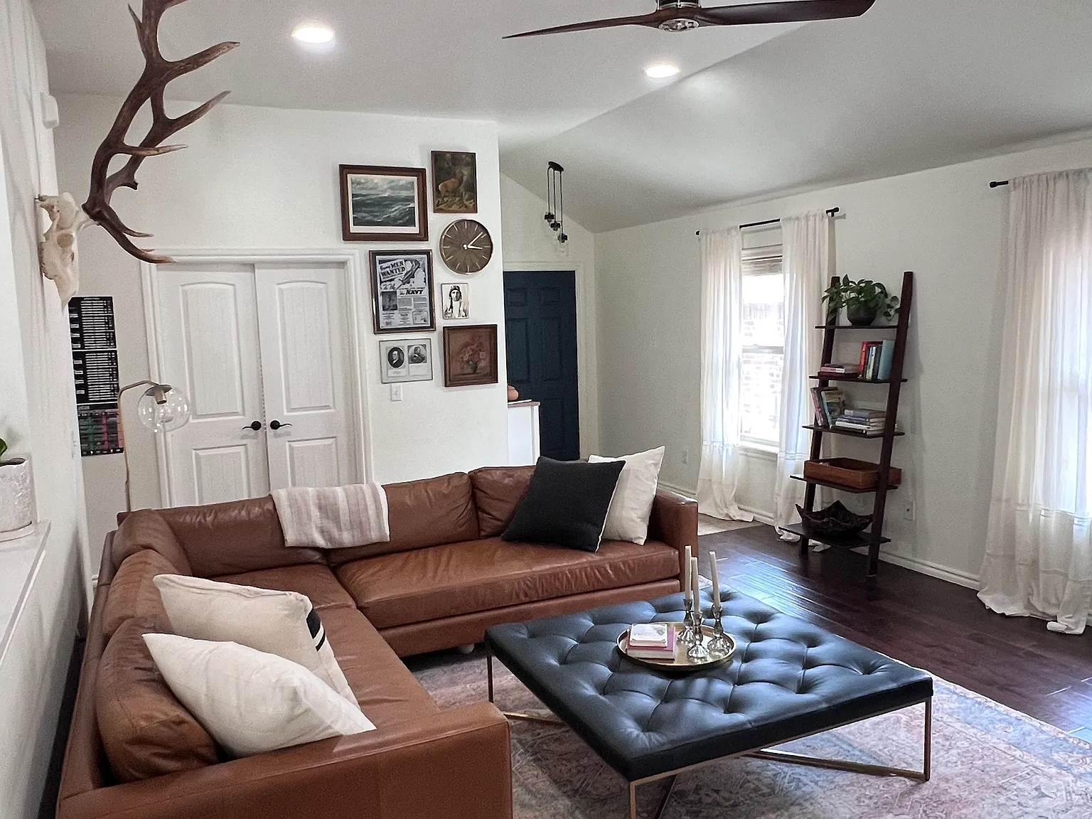 4 bed, 1994 sqft, $2,600 — Photo 1