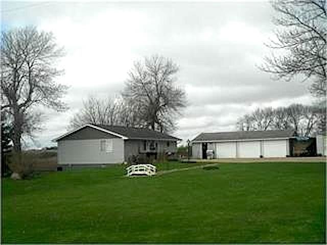 1st image of 2833 390th Ave
