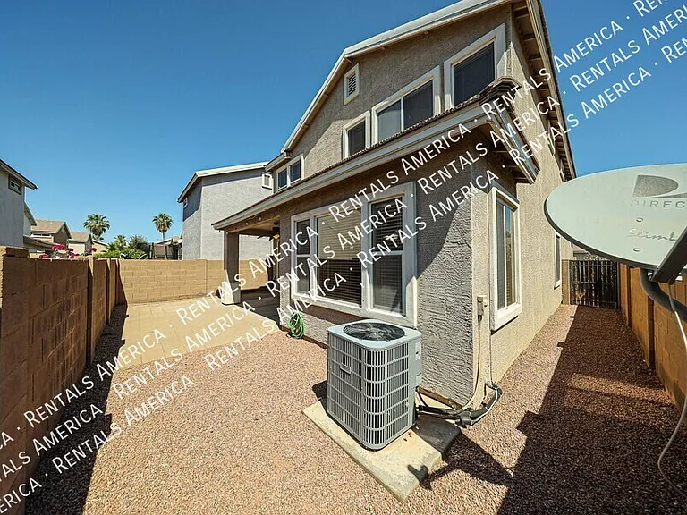 8757 E Lomita Ave — Photo 25