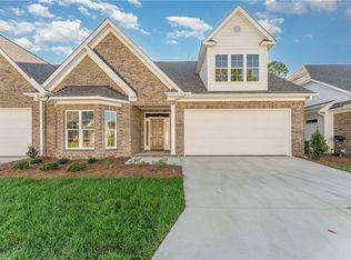21 Asher Ln, Greensboro, NC 27455