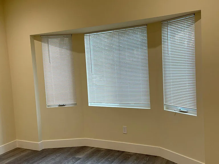 1825 Berkeley Way — Photo 23