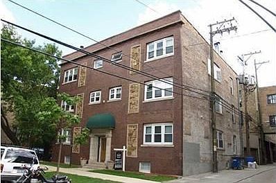1st image of 1755 W Belle Plaine Ave #3E
