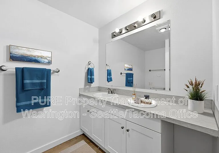 6601 S 8th St — Photo 51