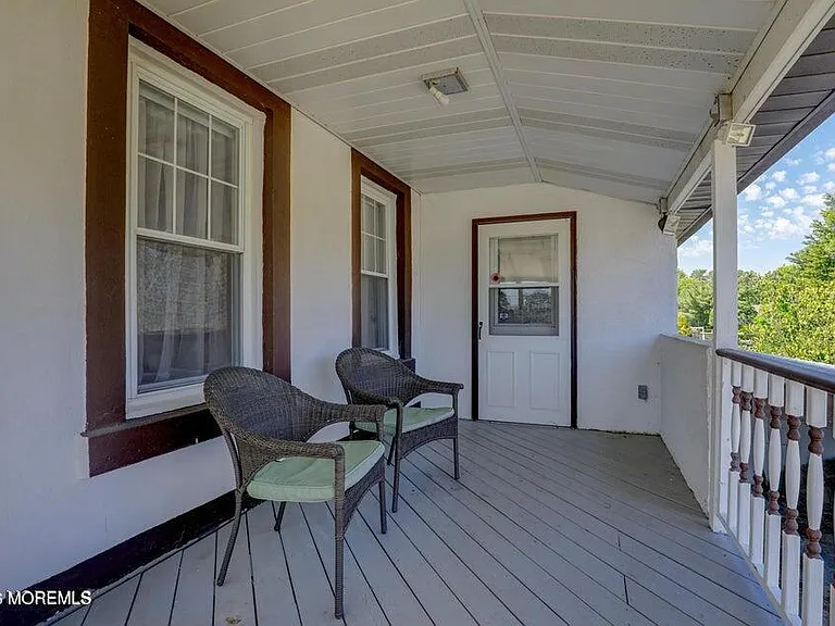 15 Hummingbird Way — Photo 36