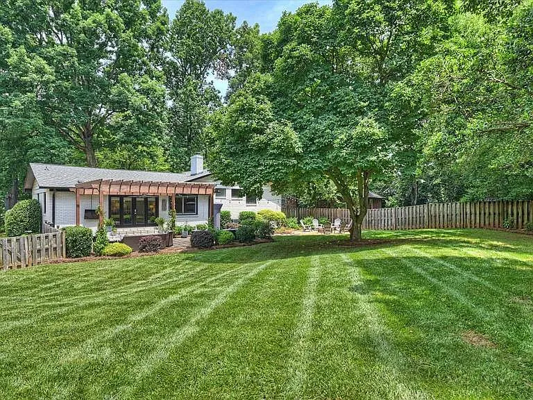 6139 Candlewood Dr — Photo 28