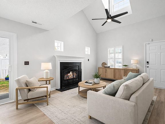 5th image of 5316 Roan Mountain Pl