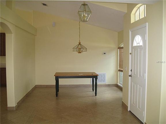 5th image of 122 Grand Reserve Ct