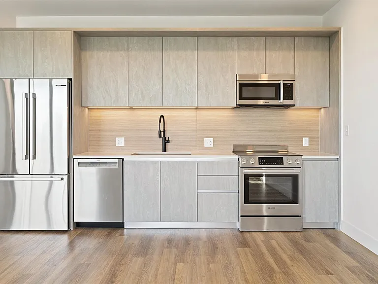 4315 S Congress Ave #428 — Photo 6