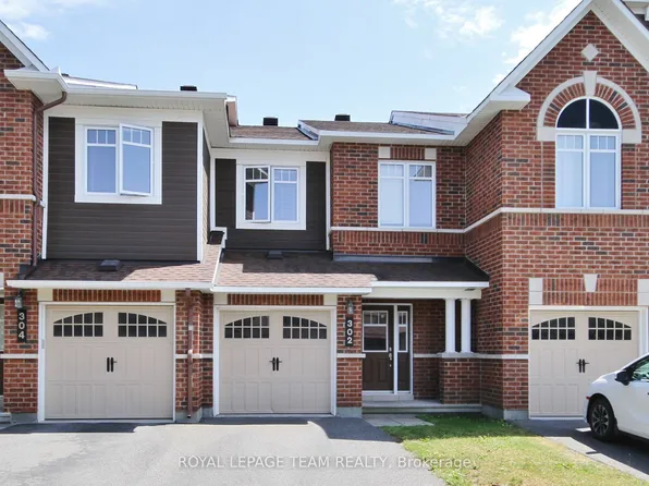 302 Tourmaline Cres, Ottawa, ON K2J 5X3