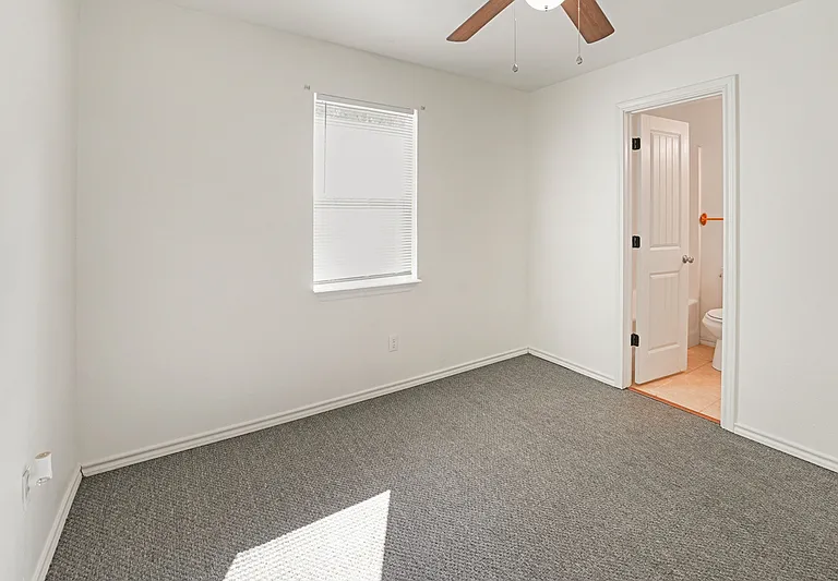 720 Pritchett Ln #16 — Photo 10