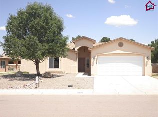 5648 Prairie Falcon St, Las Cruces, NM 88012