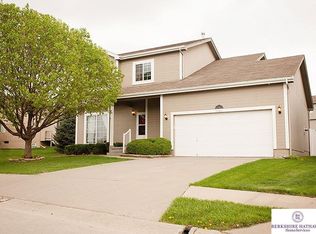 18763 Holmes St, Omaha, NE 68135