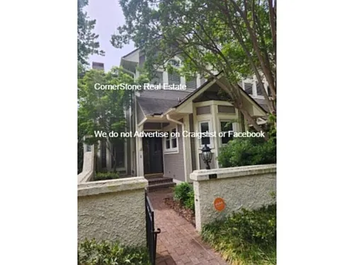 726 Victorian Pl Photo 1