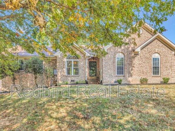 2794 Warwick Ct