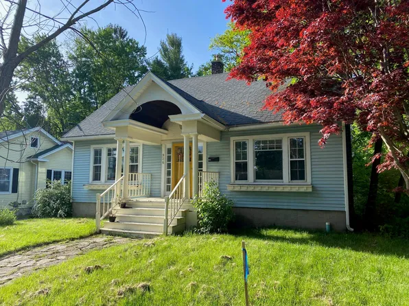 926 Gage Street, Bennington, VT 05201