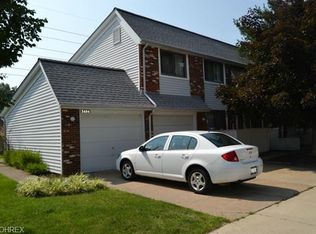 5484 Wildwood Ct APT D, Willoughby, OH 44094
