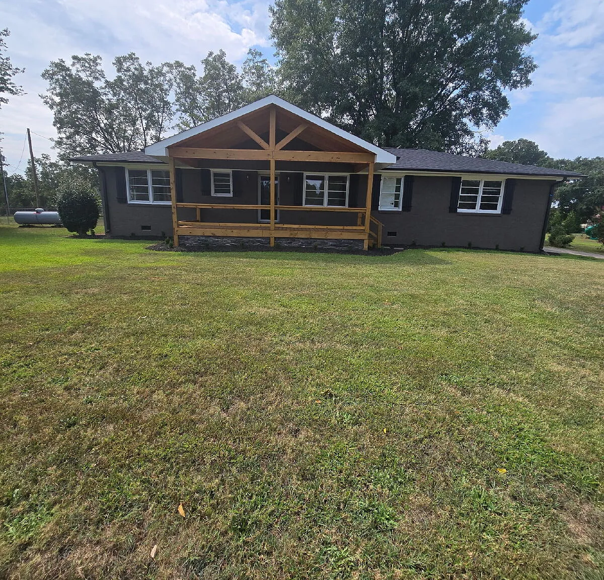 2 bed, 1.0 bath, $1,950 — Photo 1