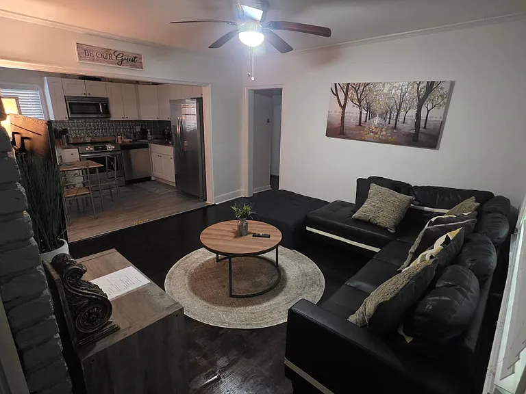 1433 Centra Villa Dr SW — Photo 5