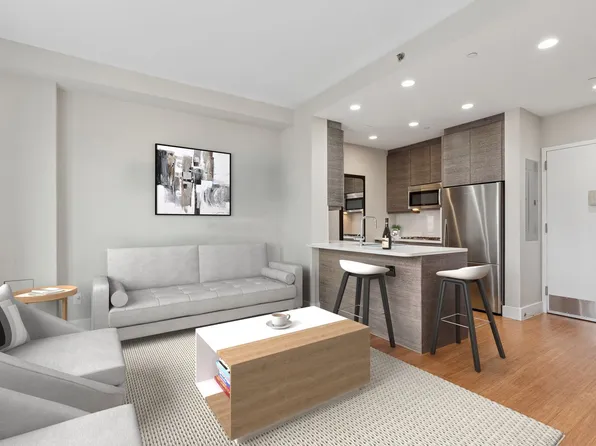 305 West 16th Street image 1 of 12