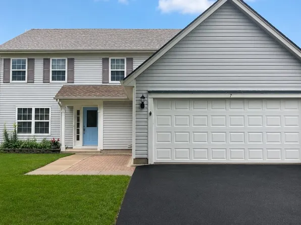 7 Cobbler Ct, South Elgin, IL 60177