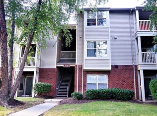 11710 Olde English Dr #11710H, Reston, VA 20190
