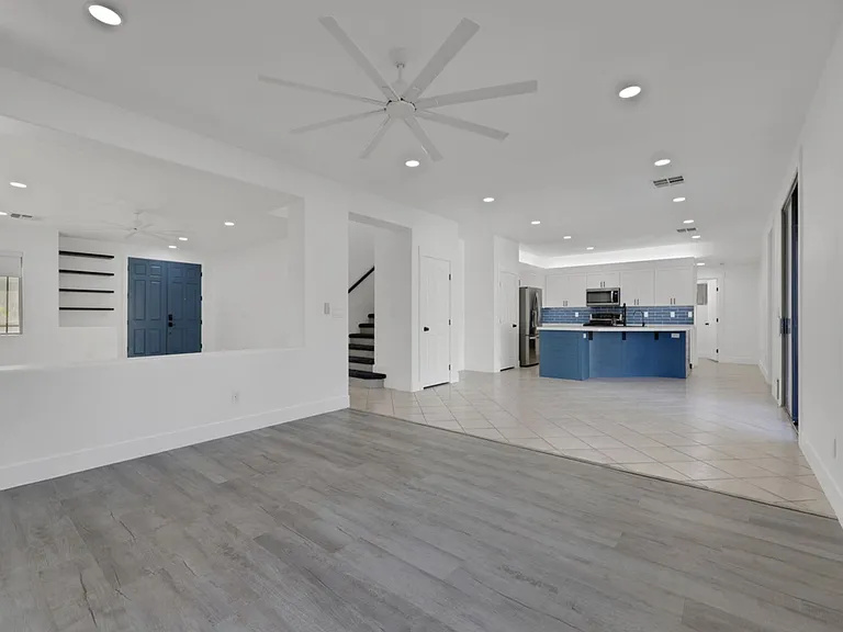 56 Ashby Hills Ct — Photo 7