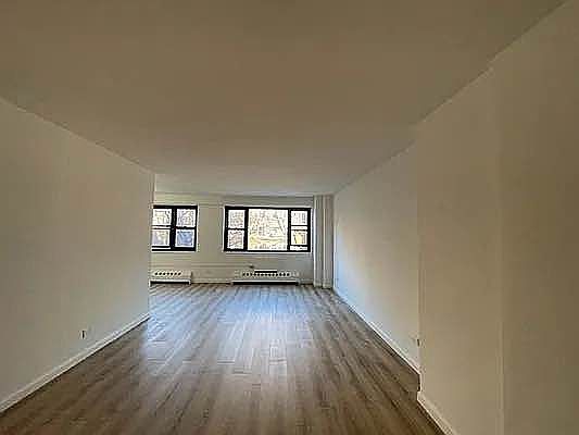 1st image of 8360 118th St APT 9H